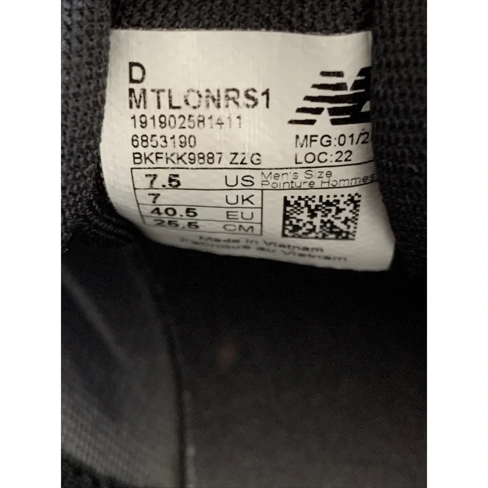 New Balance‎ Lonoke All Terrain Gray/Red MTLONRS1 Men's 7.5 D Sneakers
